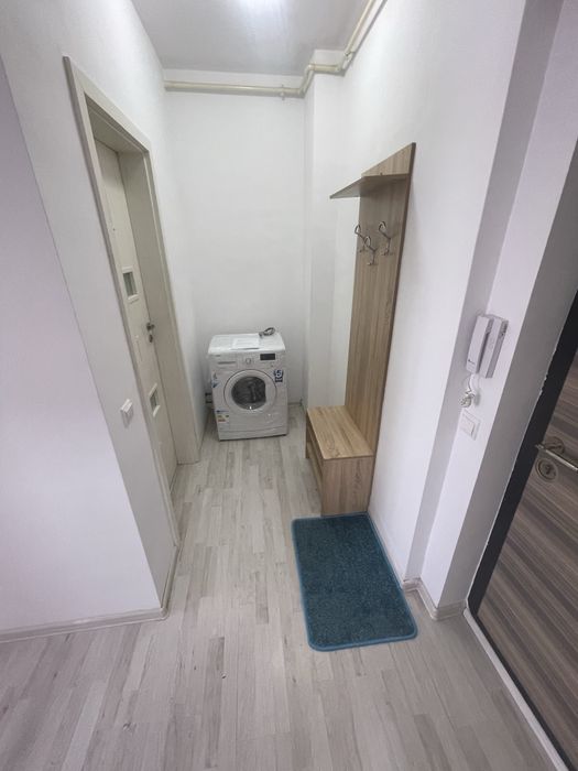 Inchiriez Garsoniera Militari Residence