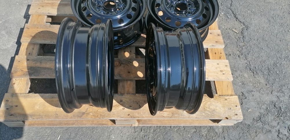 15 цола 5 х 114,3 мм Хюндай Трайджет / КИЯ Карнавал / МАЗДА Ем Пи Ви