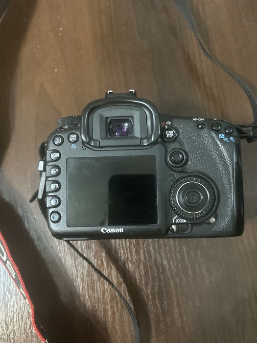 Canon EOS 7D Body продам не дорого