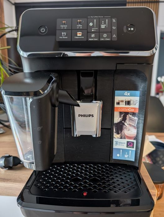 Nou, garantie / Espressor automat Philips seria 2300 EP2330/10