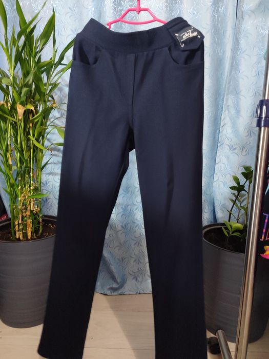 Продам школьную форму