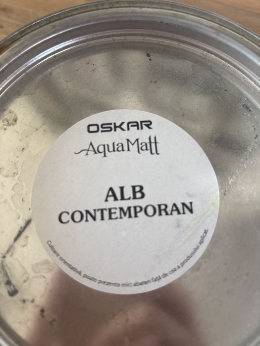 Vopsea OSKAR Aqua Matt – Alb Contemporan, 2,5 L – NOUĂ