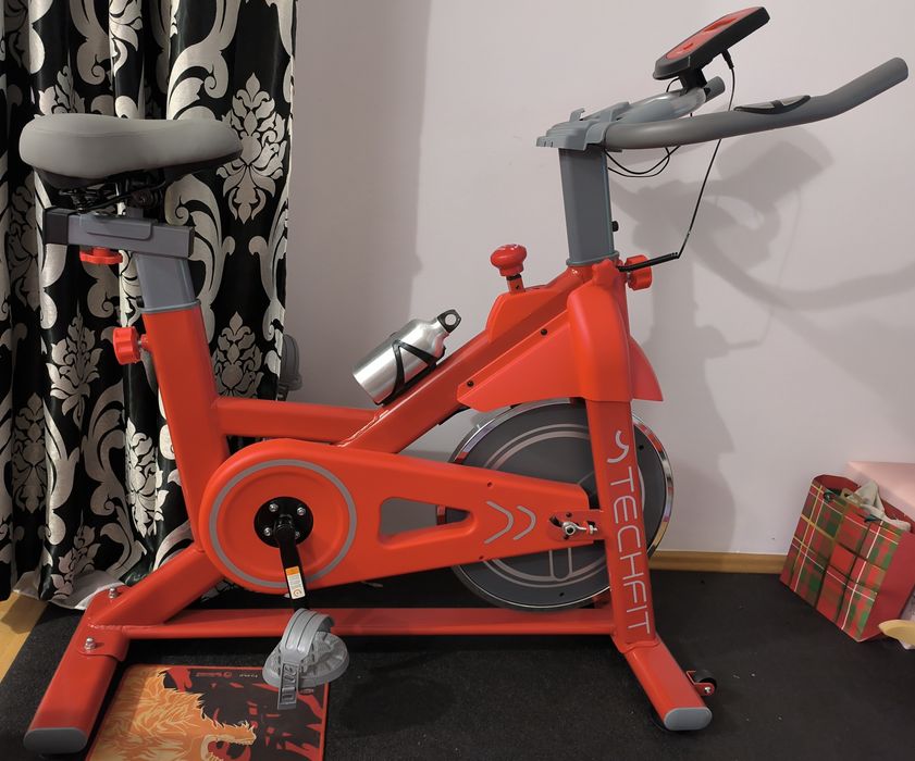 Bicicleta Spinning TECHFIT SBK800