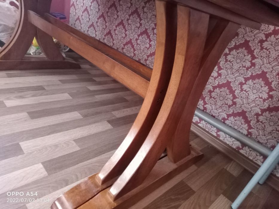 Стол орындықтарымен