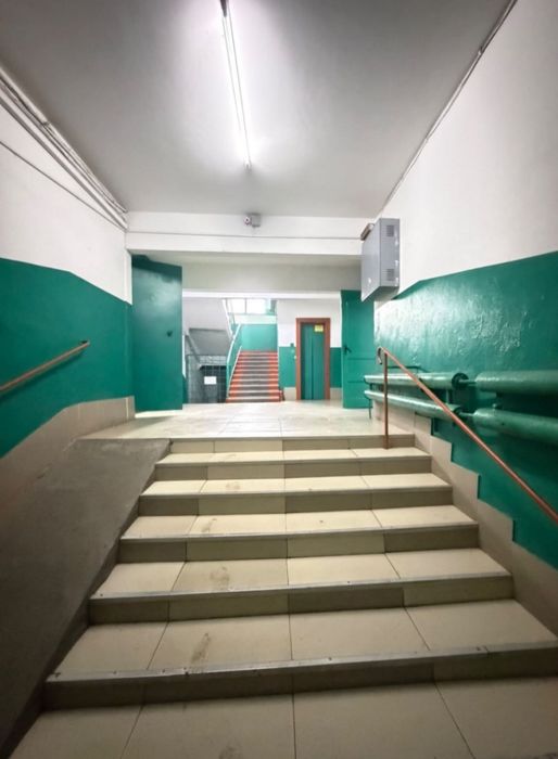 Продам 1к в центре 1/9
