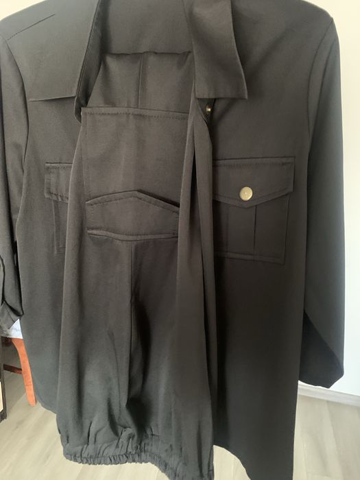Продам брючный костюм