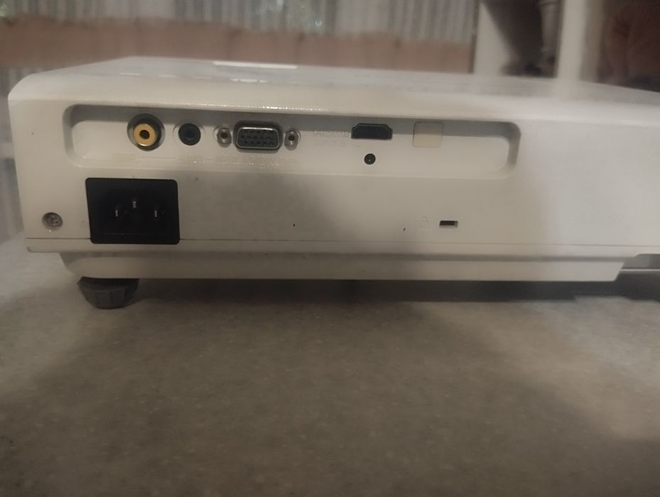 Продам или обменяю проэктор