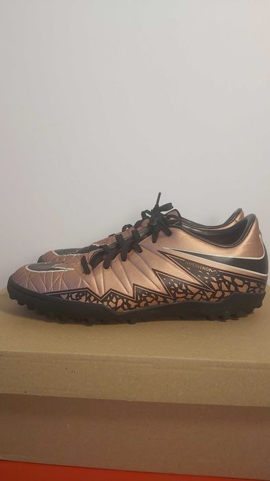 Nike Hypervenom Phelon 2 TF - Номер 40.5