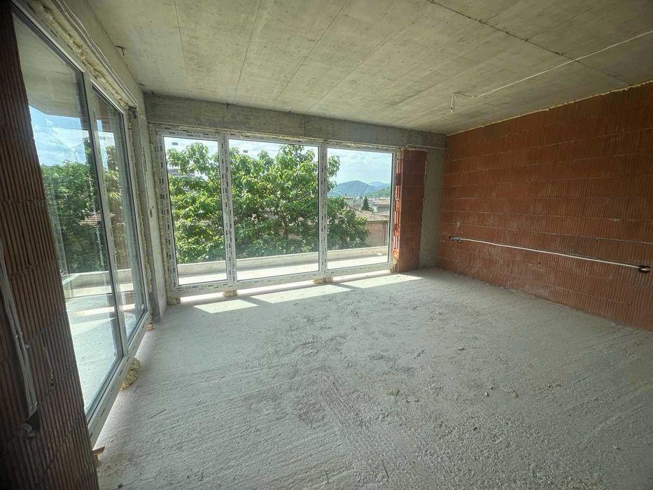 Продава се Тристаен апартамент в Габрово, Център - 150 кв.м за 920 €/кв.м - Снимка #3