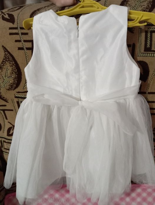 Продам детские платье