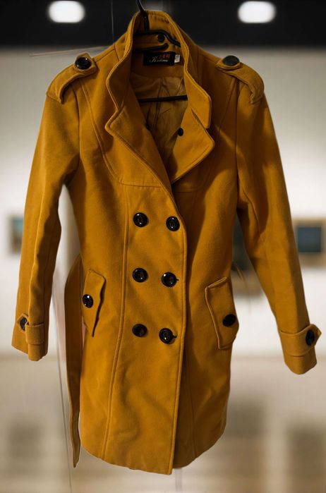 Palton dama folosit muștar