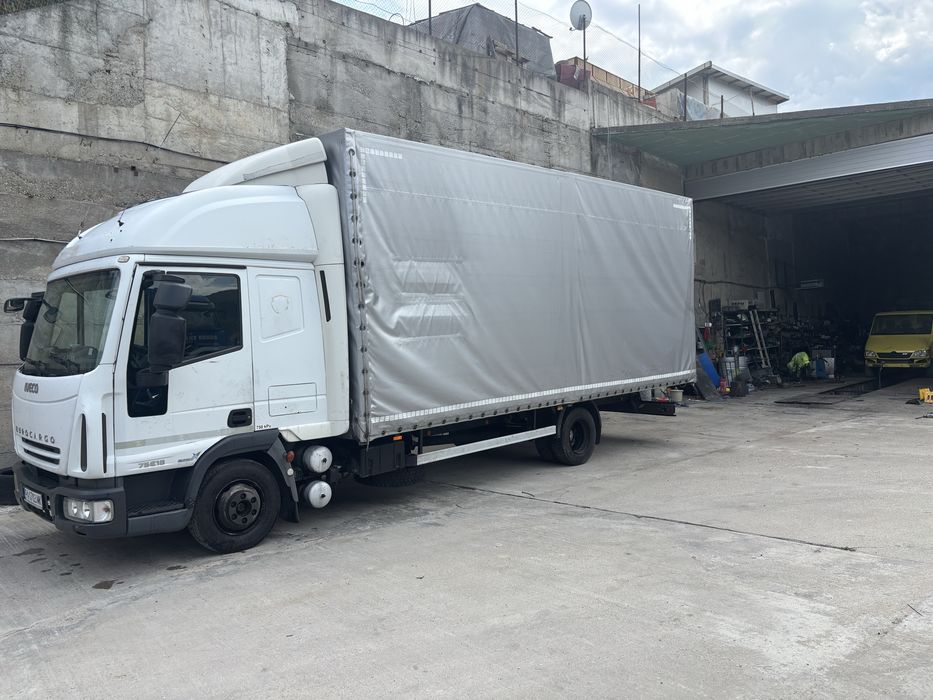 IVECO EUROCARGO 2 легла 2 места + нови предни гуми и хубави задни