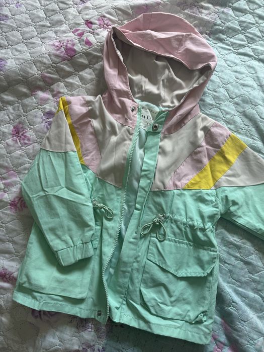 Ветровка в идеальном сост