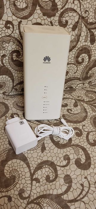 HUAWEI 4G+Router cu Sim LTE CAT11  B618S-22d liber de retea