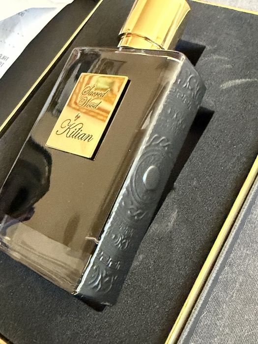 Kilian Sacred Wood Parfum Aelia Obsentum