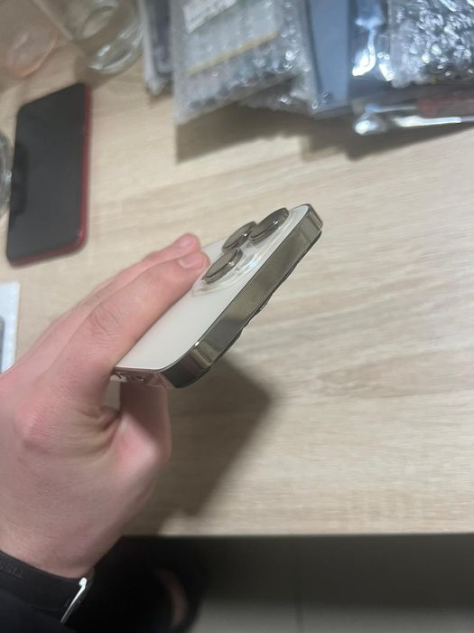 Carcasa originala impecabila iphone 14 pro max