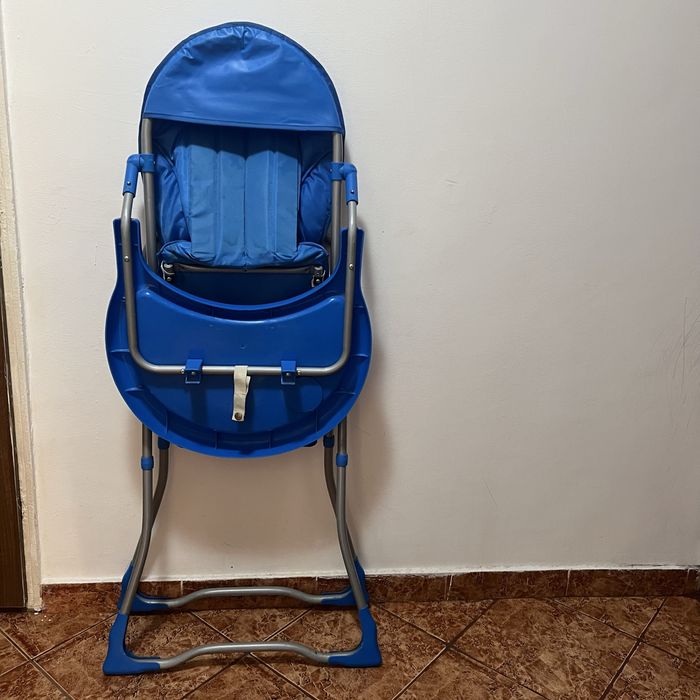 Scaun Bebelus pentru masa
