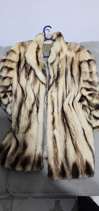 Haine de blana naturala mărimea 48  jder de Stanca