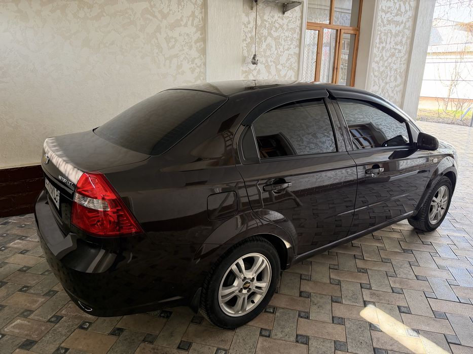 Нексия-3 автомат