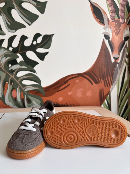 Adidasi adidas spezial copii