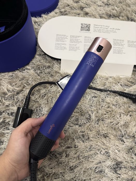 Vând Dyson Airwrap Complete Long – albastru/violet