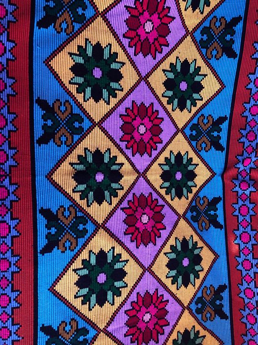 vand covoare tesute manual