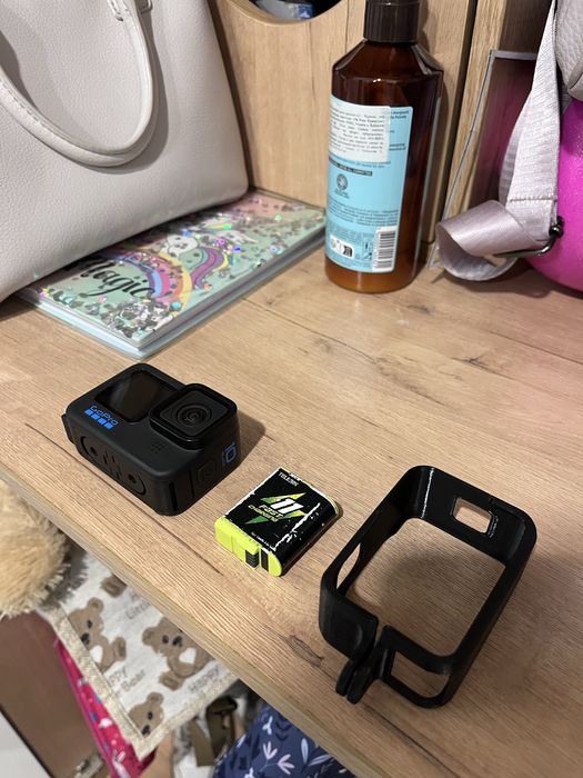 Продам Экшн камеру Gopro 10 Black Edition.