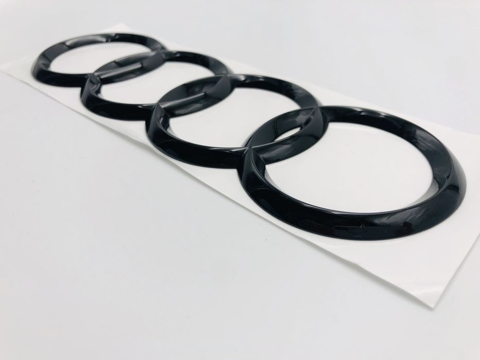 Embema Audi spate negru 215 mm