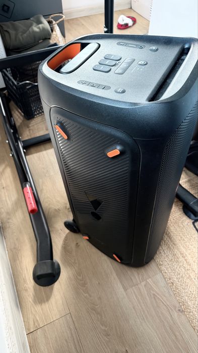 Vand boxa JBL partybox 310