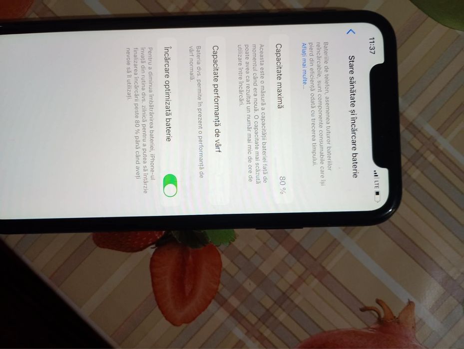 Vand iphone xr in state perfecta