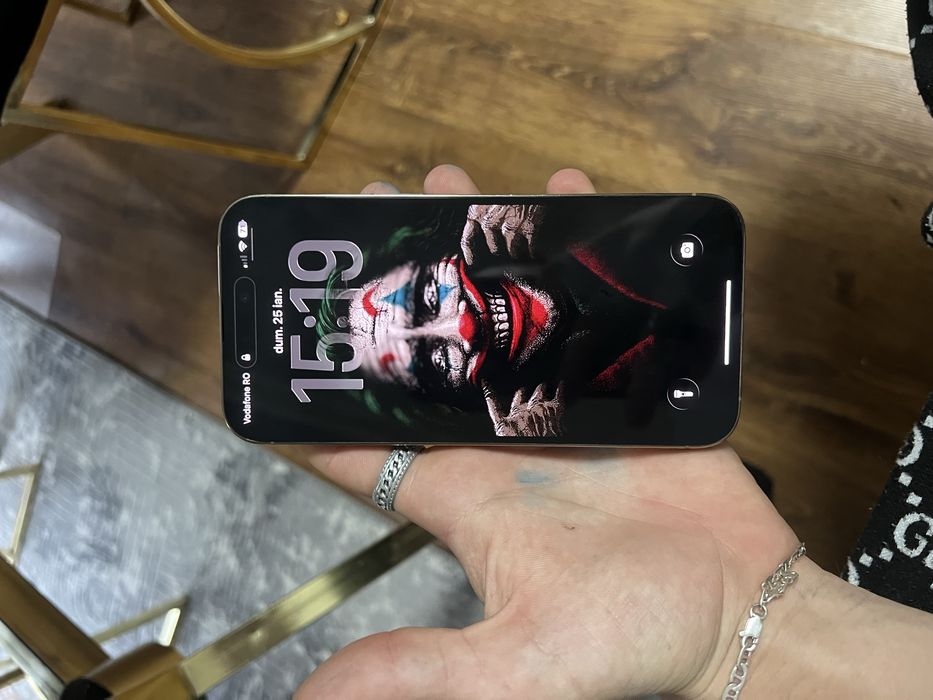 Vand/Schimb Iphone 14 pro max impecabil