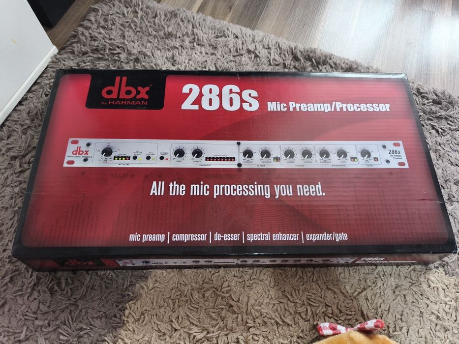 Preamplificator microfon DBX 286s