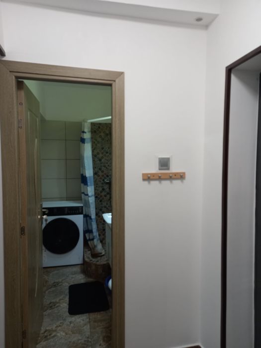 Garsonieră de închiriat – Onești, Str. Victor Babeș nr. 2