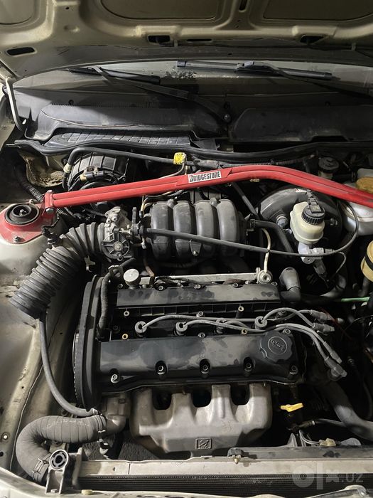 Матор 1.8 сотилади