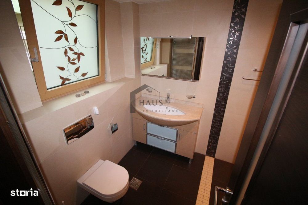 Apartament 3 camere 2 bai lux parcare subterana termen lung zona KM 5