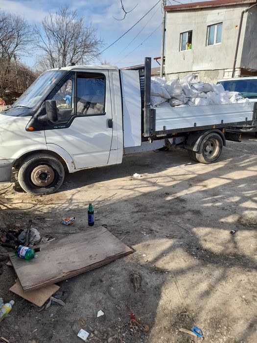 Evacuare Moloz Gunoi Debarasare apartament