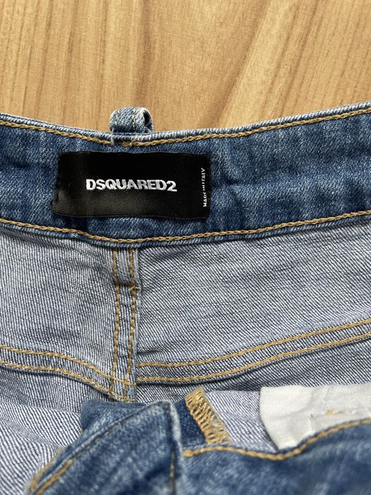 DSQUARED2 / дамски къси дънки W30