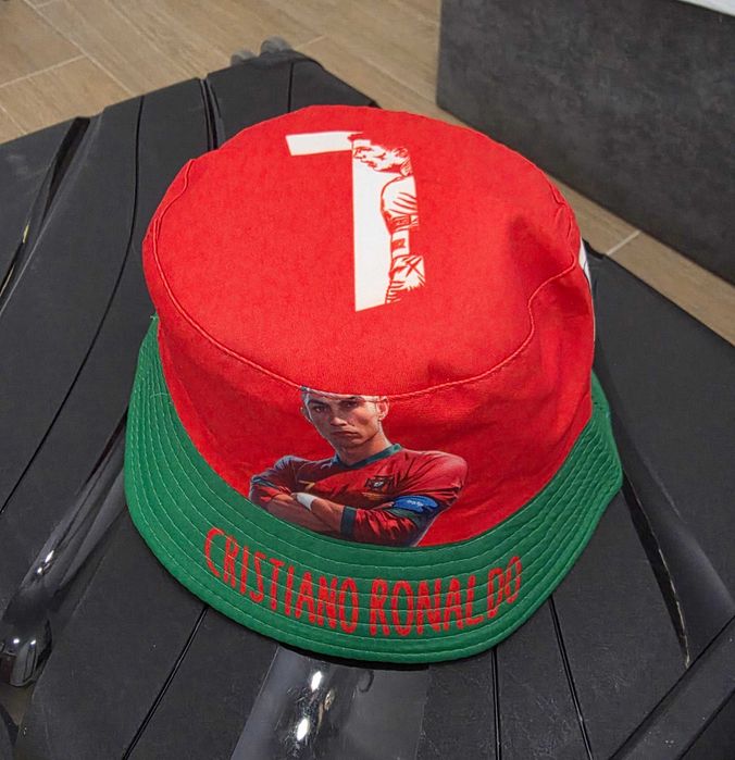 Шапка + фигурка Промоция  Роналдо Меси Ямал Мбапе 2025 подарък за деца