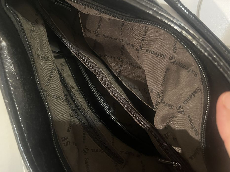 Дамска чанта от еко кожа..