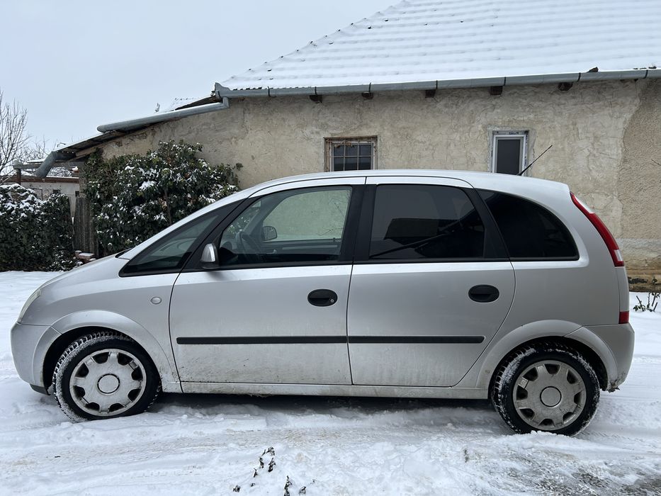 Opel Meriva 1.6 benzina  an 2004