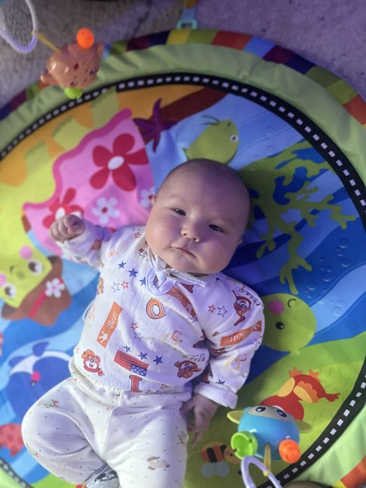 Бөпе ойнстатын ковор