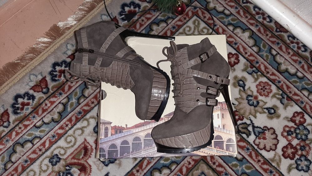 Продам ботильоны