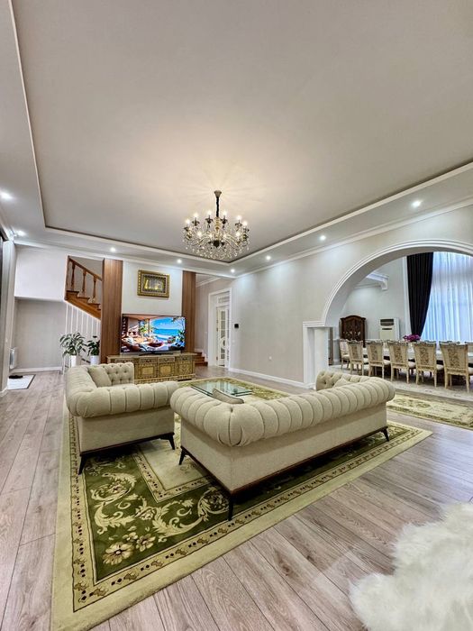 Продается Евро ЛЮКС Дом самом центре города Никитина