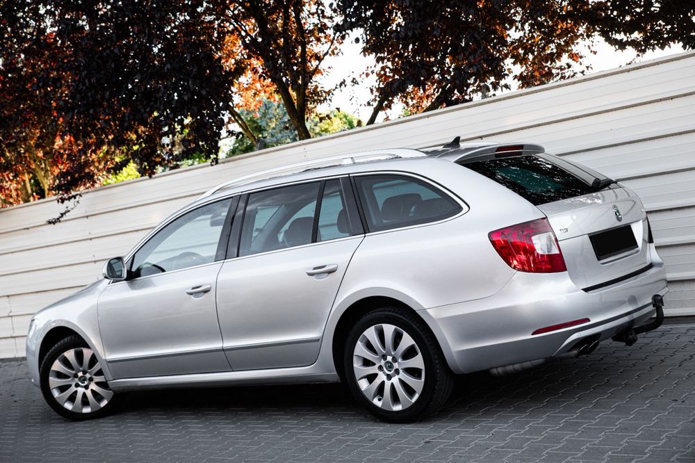 Skoda Superb 2010 Automata 2.0 Diesel  Xenon Navi