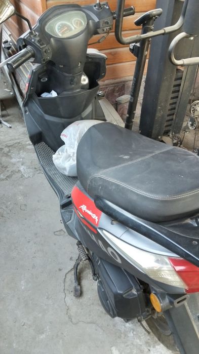 Продам Скутер 150 куб