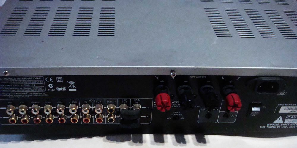 употребяван усилвател NAD C 326BEE.