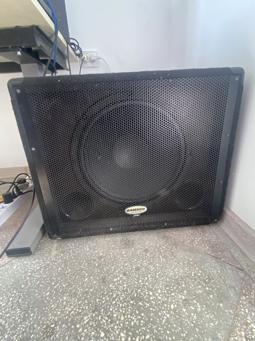 Subwoofer activ