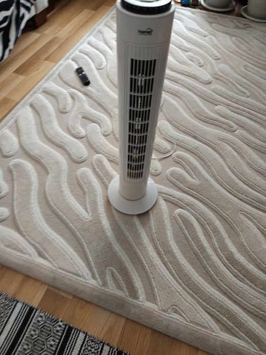 Vând ventilator aer