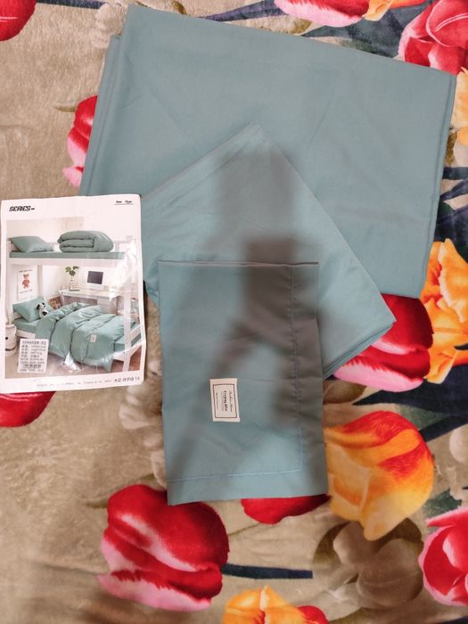 Посуда пиала этажерка постельное белье.