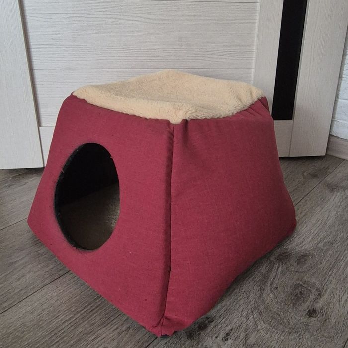 Домик  для  кошек.